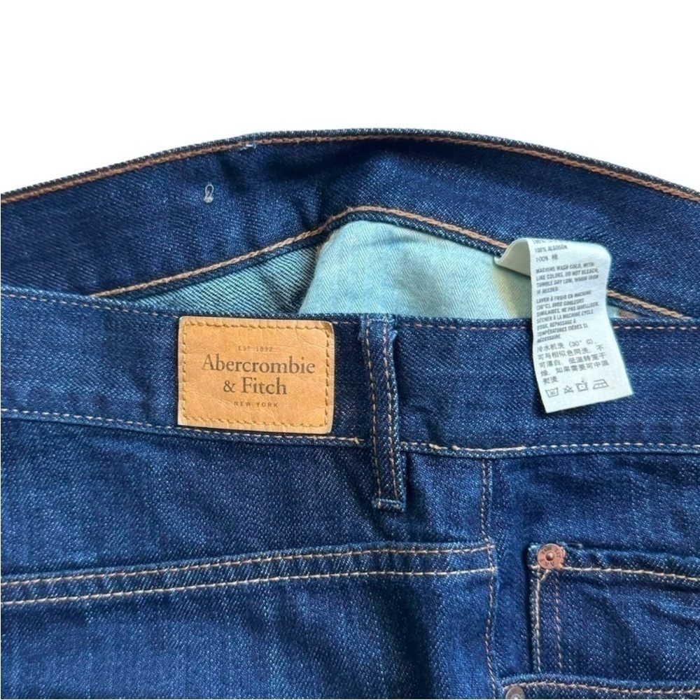 Abercrombie & Fitch High Rise Cheeky Denim Shorts - Picture 4 of 5